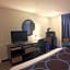 Super 8 by Wyndham Fort Frances