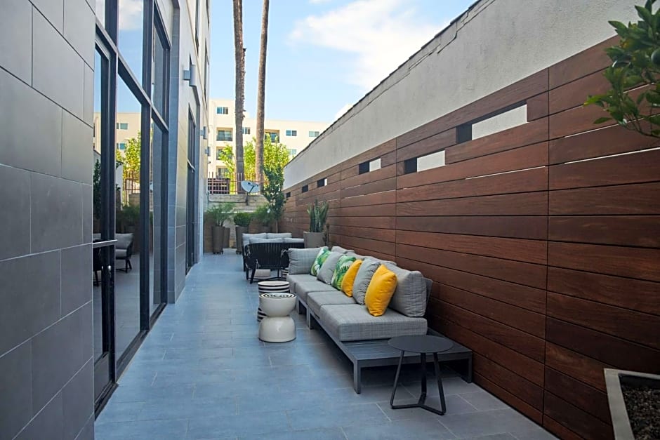 Hampton Inn By Hilton & Suites Los Angeles/Sherman Oaks