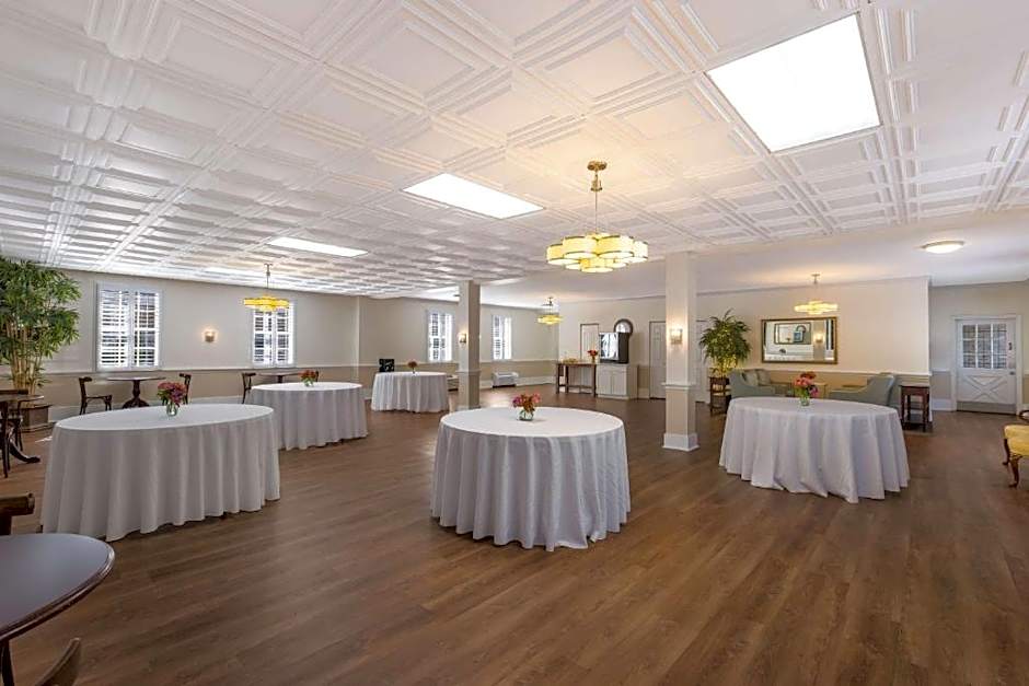 Best Western Sea Island Inn
