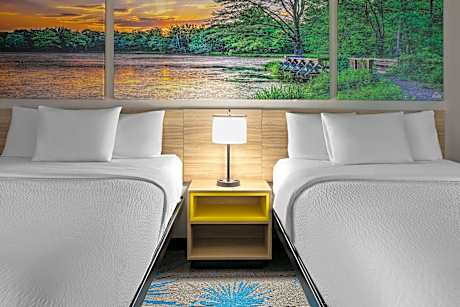 2 Double Beds Non-Smoking