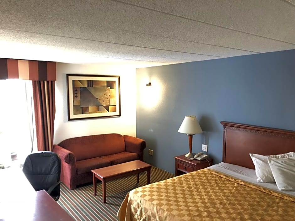 Knights Inn Dayton North