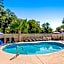 Holiday Inn Express Saint Simons Island