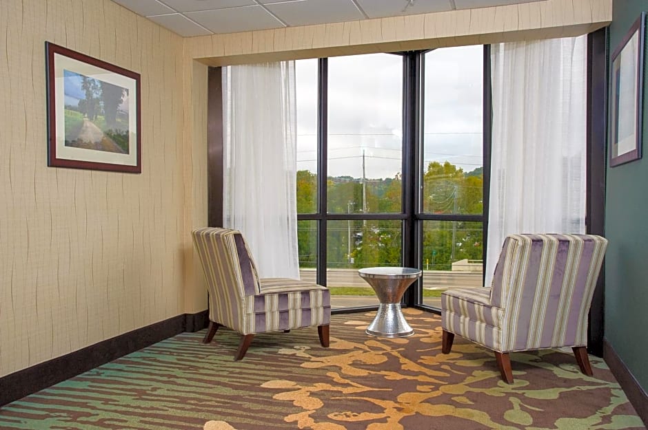 Pigeon River Inn