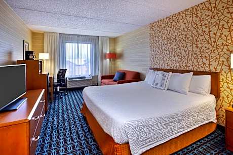 King Room with Sofa Bed