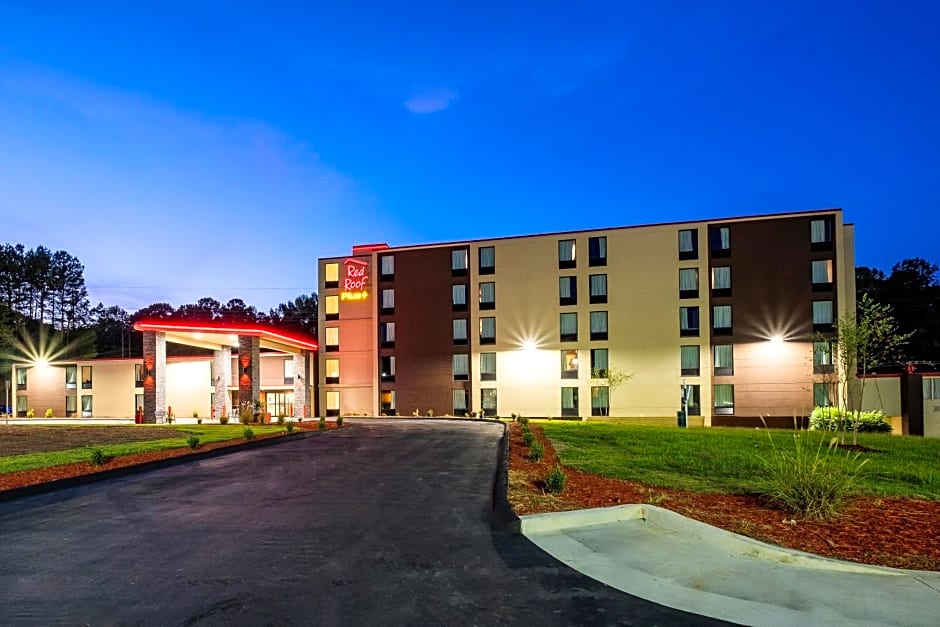 Red Roof PLUS+ Tuscaloosa - University