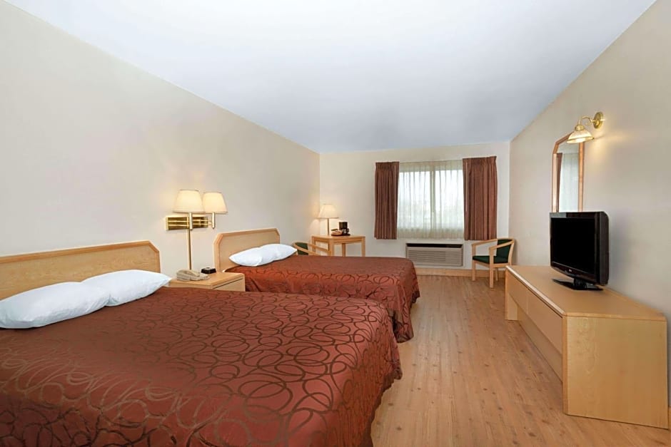 Inn at Lander, Travelodge by Wyndham