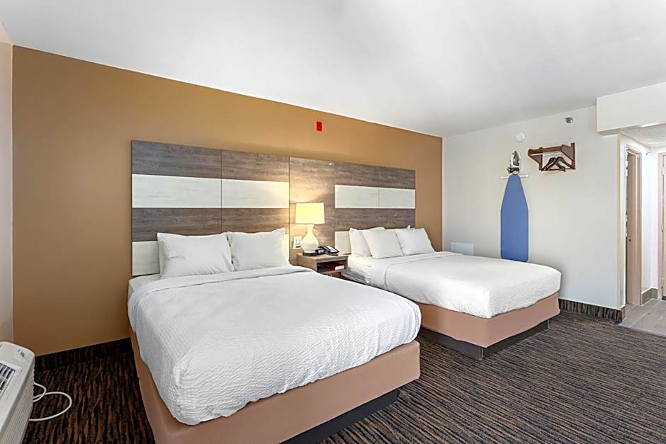Americana Motor Inn on Boardwalk