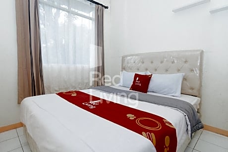 RedLiving Apartemen Emerald Hill - SR Rooms Tower Green