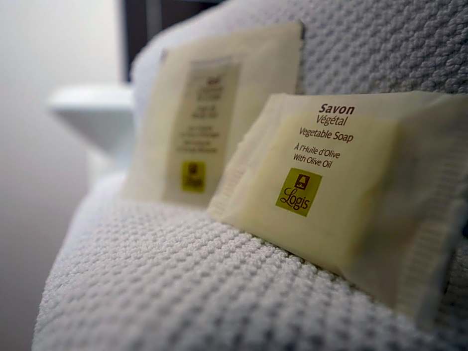 L'Alzire - Logis Auberge Culturelle