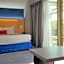 Holiday Inn Express Paris-Canal De La Villette By IHG