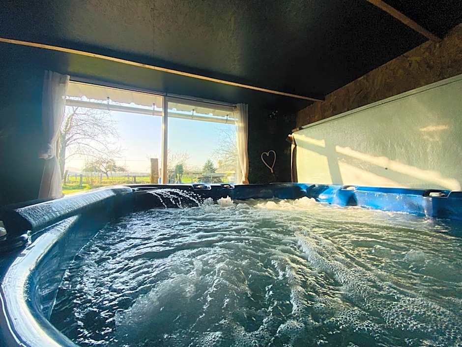 Chambre avec spa privé