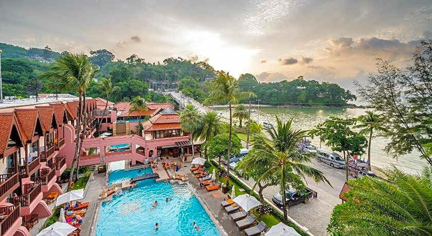 Seaview Patong Hotel