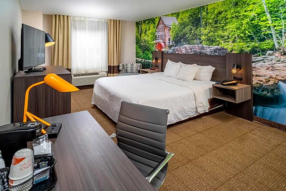 Clarion Pointe Beckley