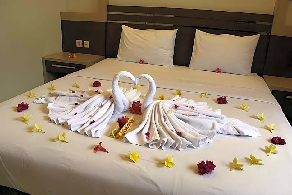 Grand Senggigi Hotel