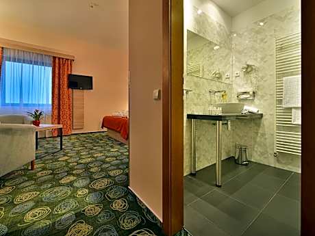 Superior Junior Suite