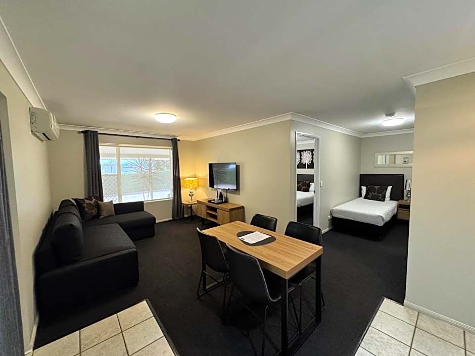 Ambassador On Ruthven