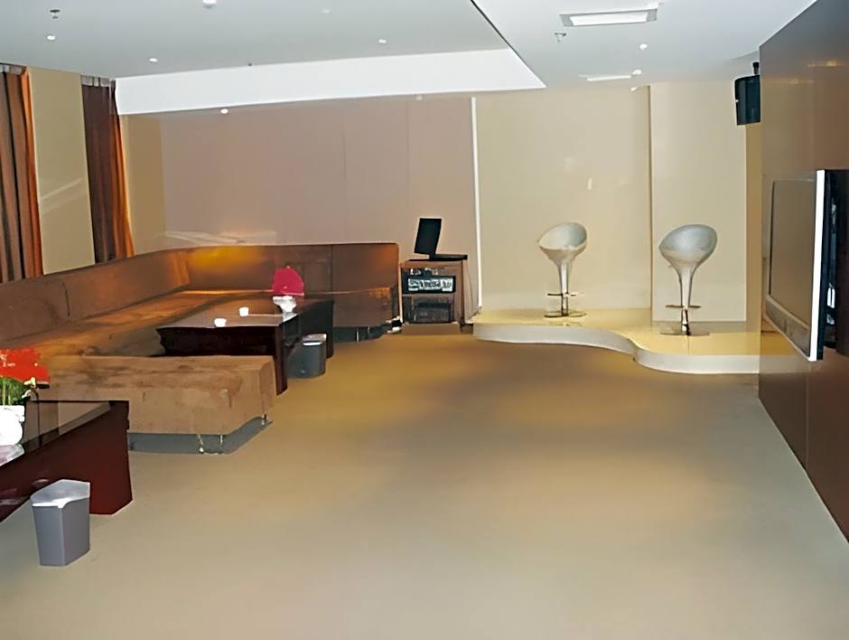 Tangshan Qiangang Hotel