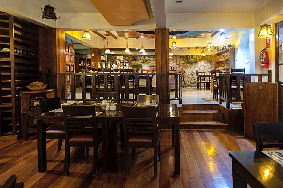 Gringo Bill's Boutique Hotel