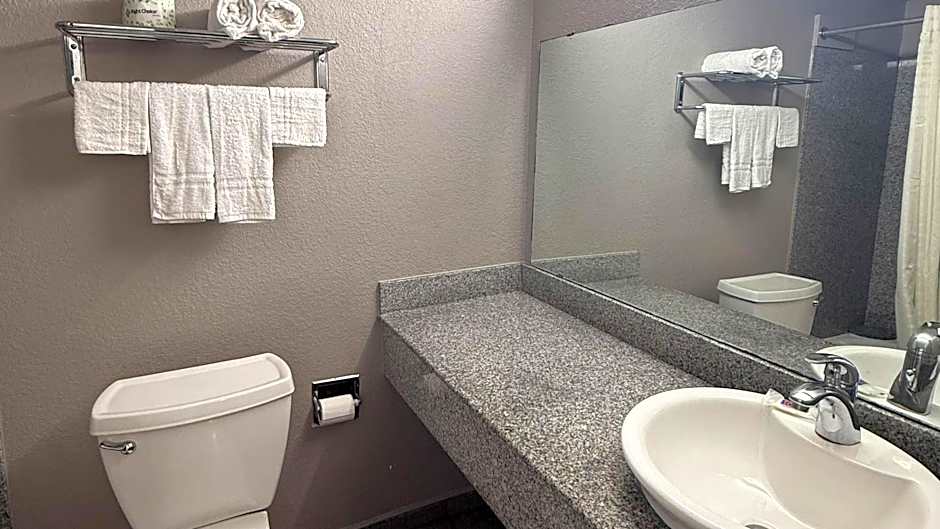 Motel 6-Oklahoma City, OK - South