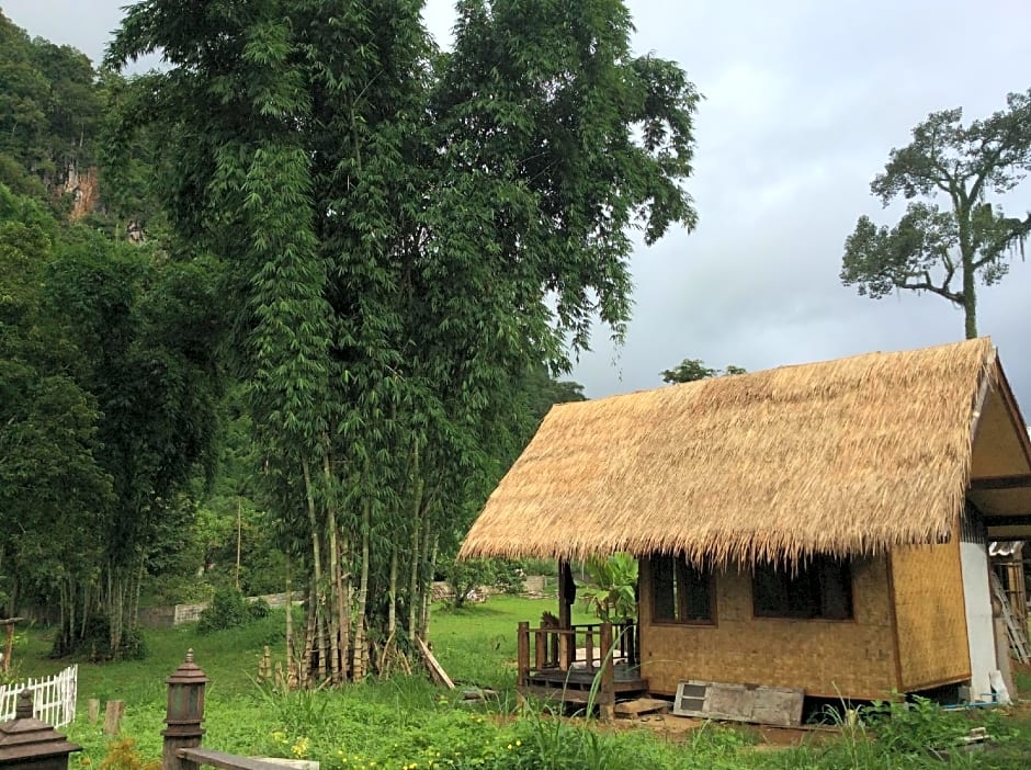 Chiang Dao Hut