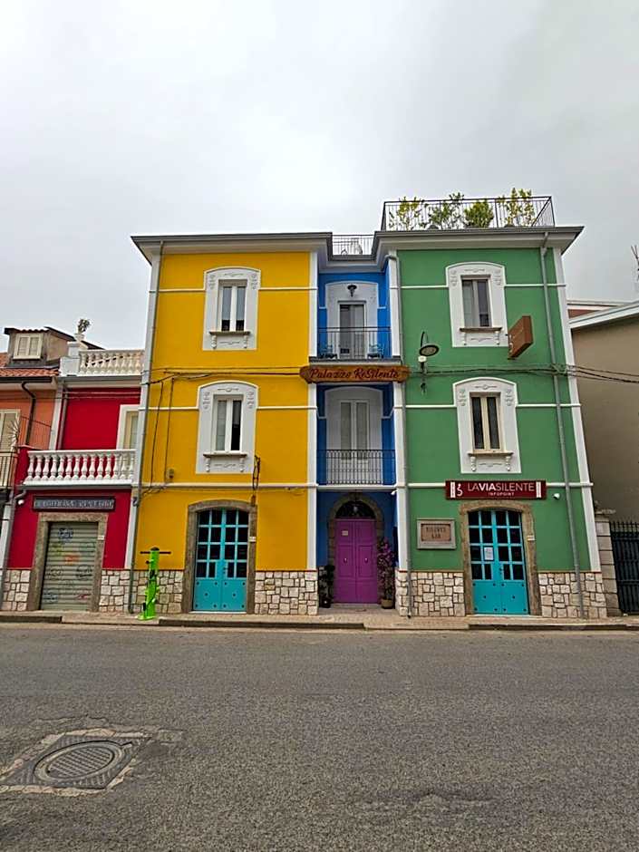 Palazzo ReSilente- Ostello