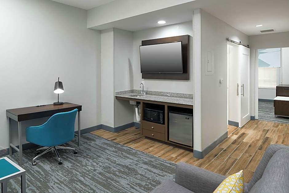 Hampton Inn By Hilton And Suites Atlanta-Downtown