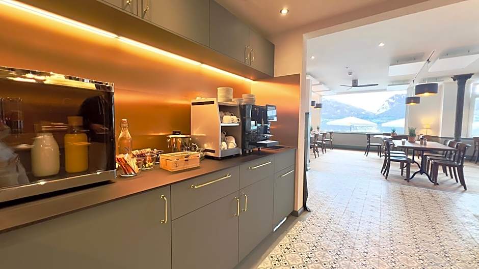 Boutique Hotel Niesenblick - direkt am Thunersee gelegen mit SELF CHECK IN & digitaler Rezeption