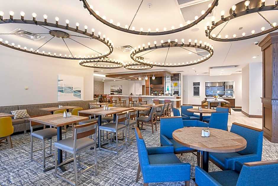Hilton Garden Inn Cincinnati Midtown