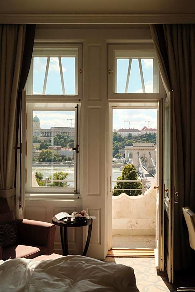 Four Seasons Hotel Gresham Palace Budapest