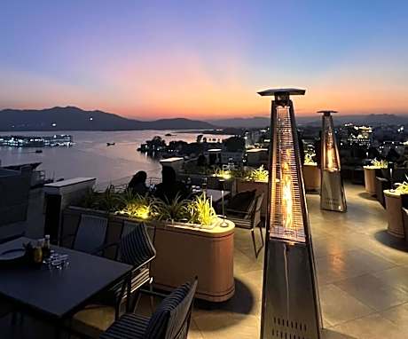 My Downtown - The Red Pier