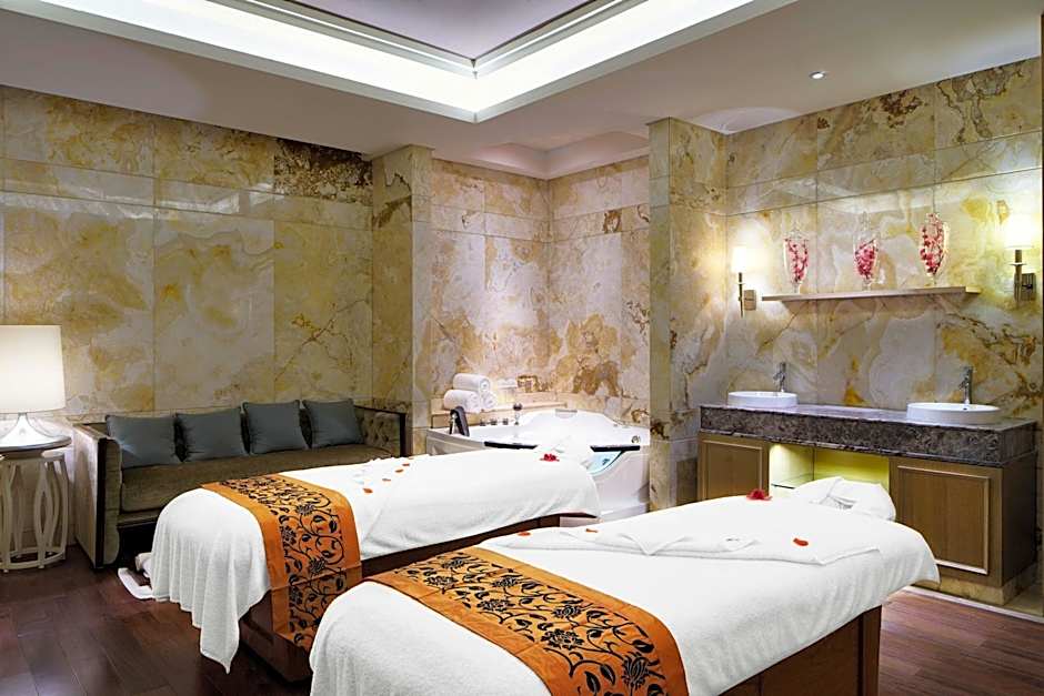 Sheraton Qingdao Jiaozhou Hotel