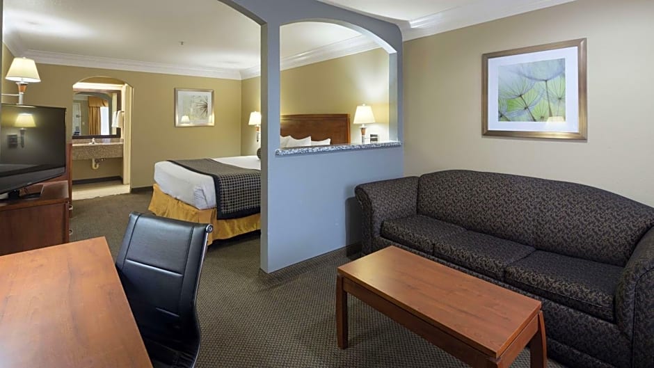Best Western Angleton Inn