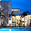 Courtyard by Marriott Santa Barbara Downtown