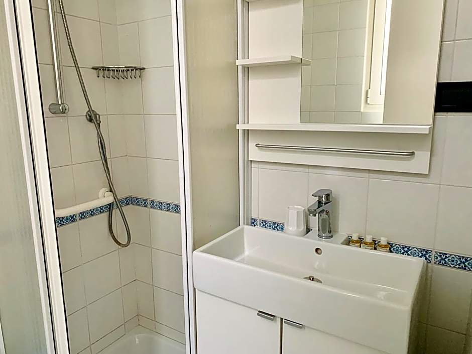 Front Lake Apartment Bardolino