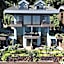Peerless Villas Hotel