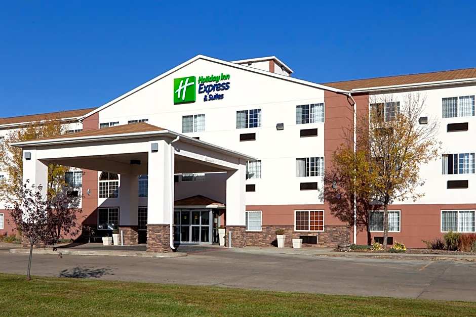 Holiday Inn Express Hotel & Suites Pierre-Fort Pierre By IHG