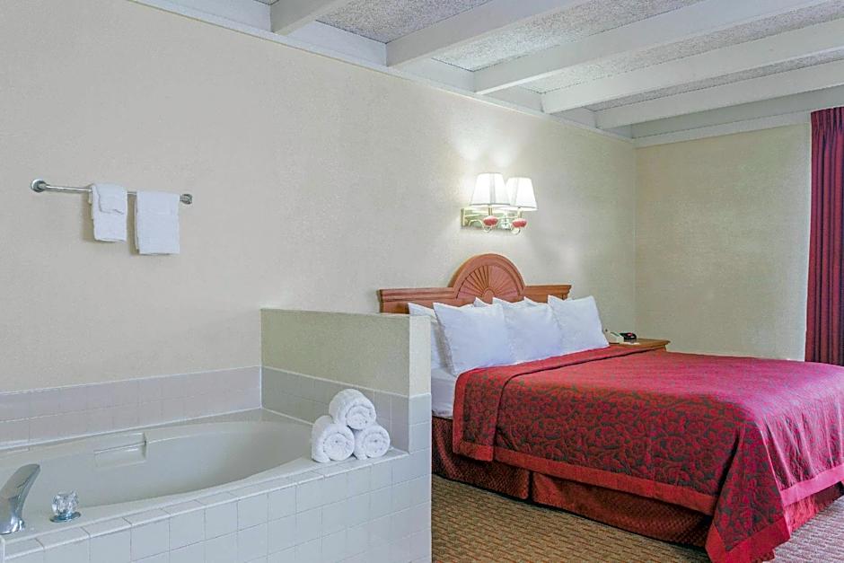Days Inn by Wyndham Ocala North