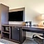 Redwood inn & Suites Crosby