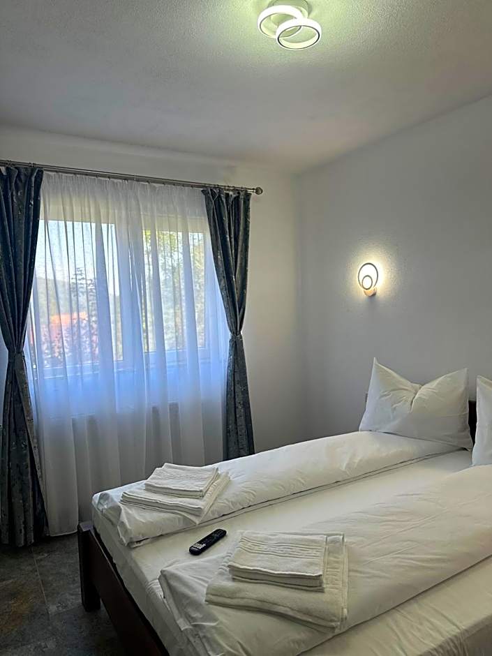 Pensiunea Casa Suciu