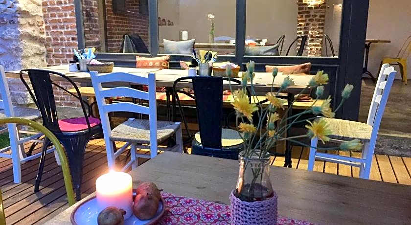 Attalos Suites Hotel