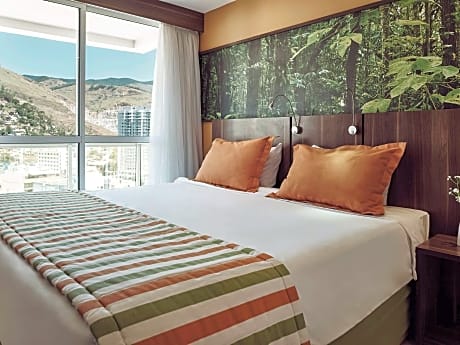 Standard Room with a queen-size bed