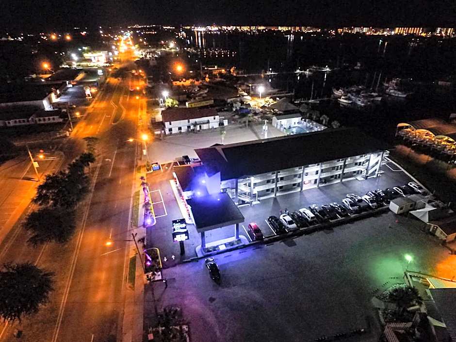 Seabreeze Inn - Fort Walton