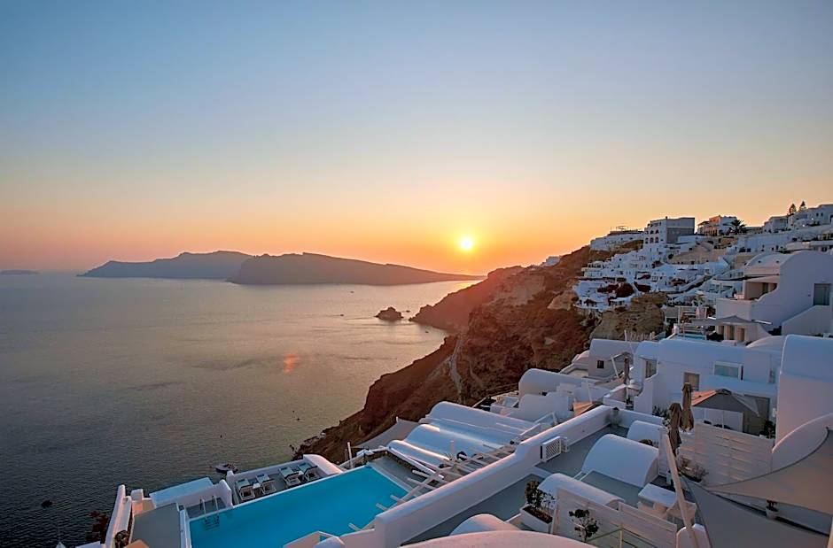 La Perla Villas - Adults Only