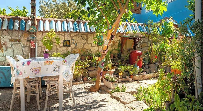Flores Hotel Alaçatı