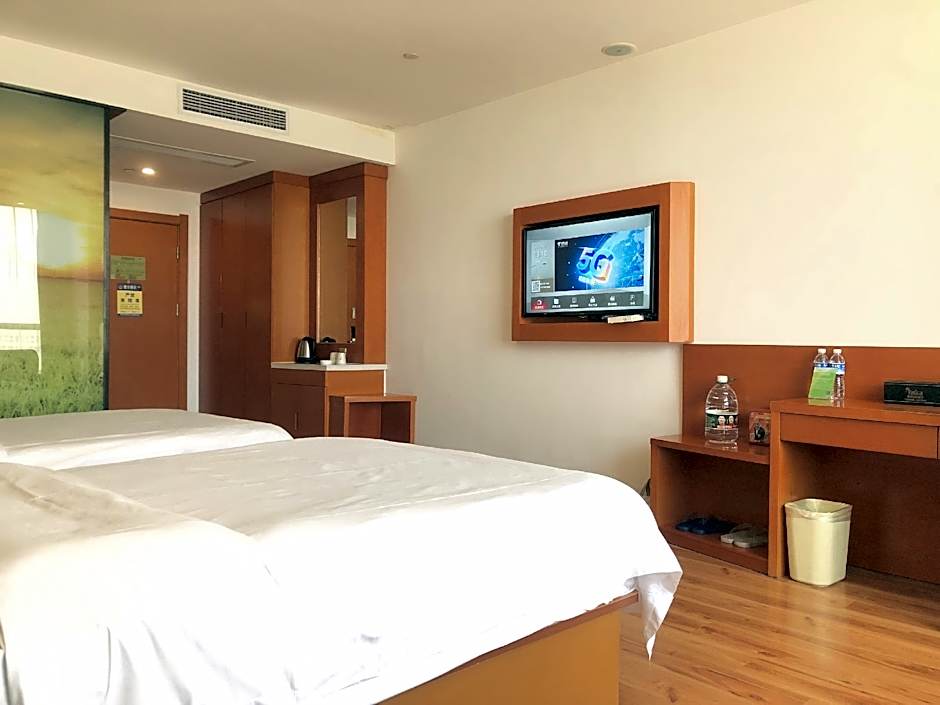 Vatica Hotel Fuyang Linquan Tenghui International City Branch
