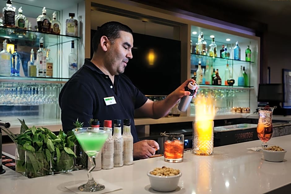 Holiday Inn San Antonio-Downtown/Market Square, an IHG Hotel