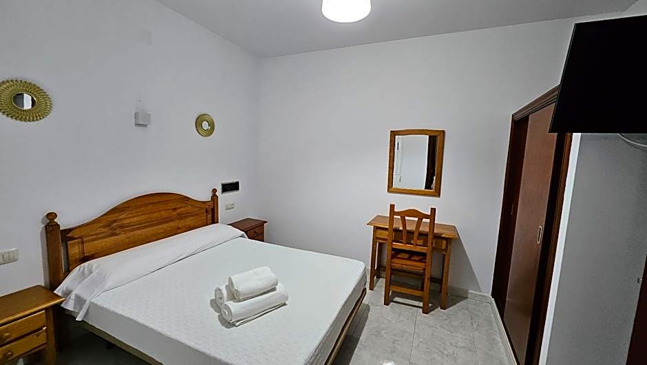 Hotel Nuevo Julios by Olda