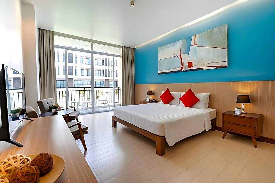 Hotel J Residence (SHA Plus)