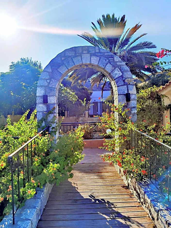 Vlycha Beach Apartments