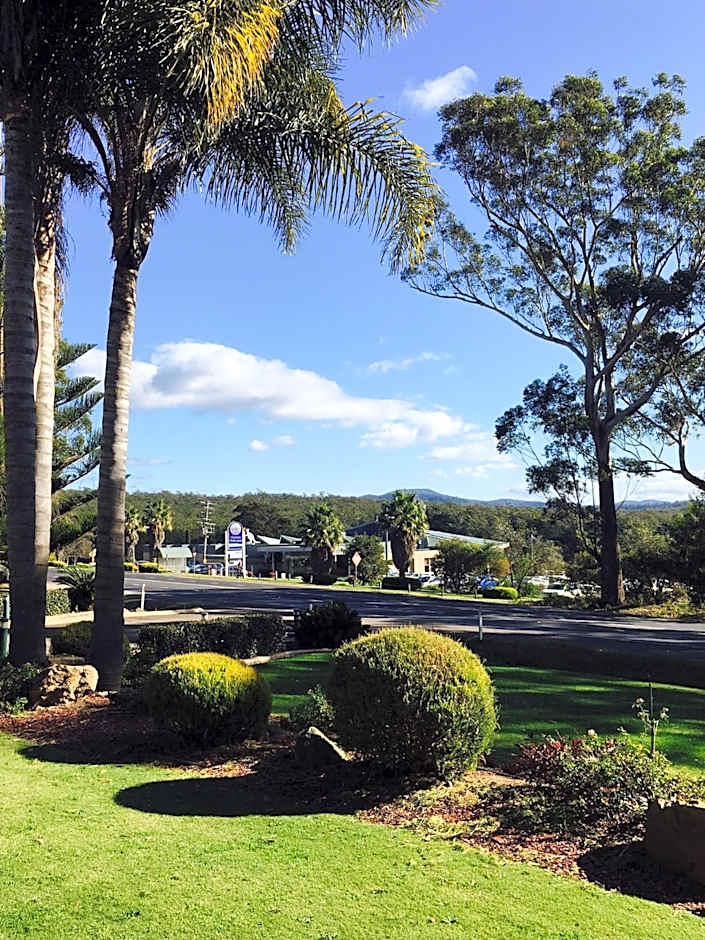 Fairway Motor Inn